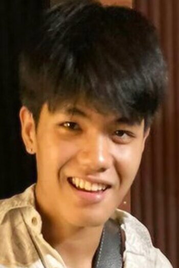 Pakkaphon Boonchai as May in Self