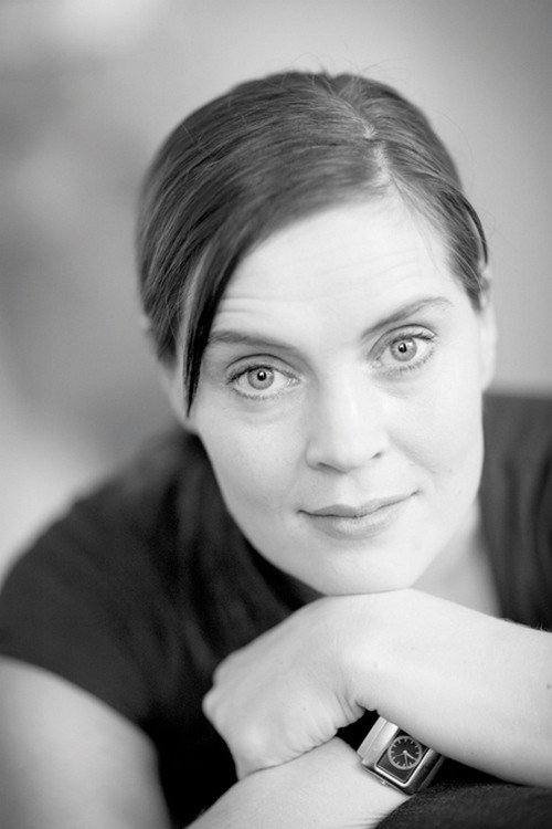 Tiina Lymi as Onerva Nykänen in Rakkauden nälkä