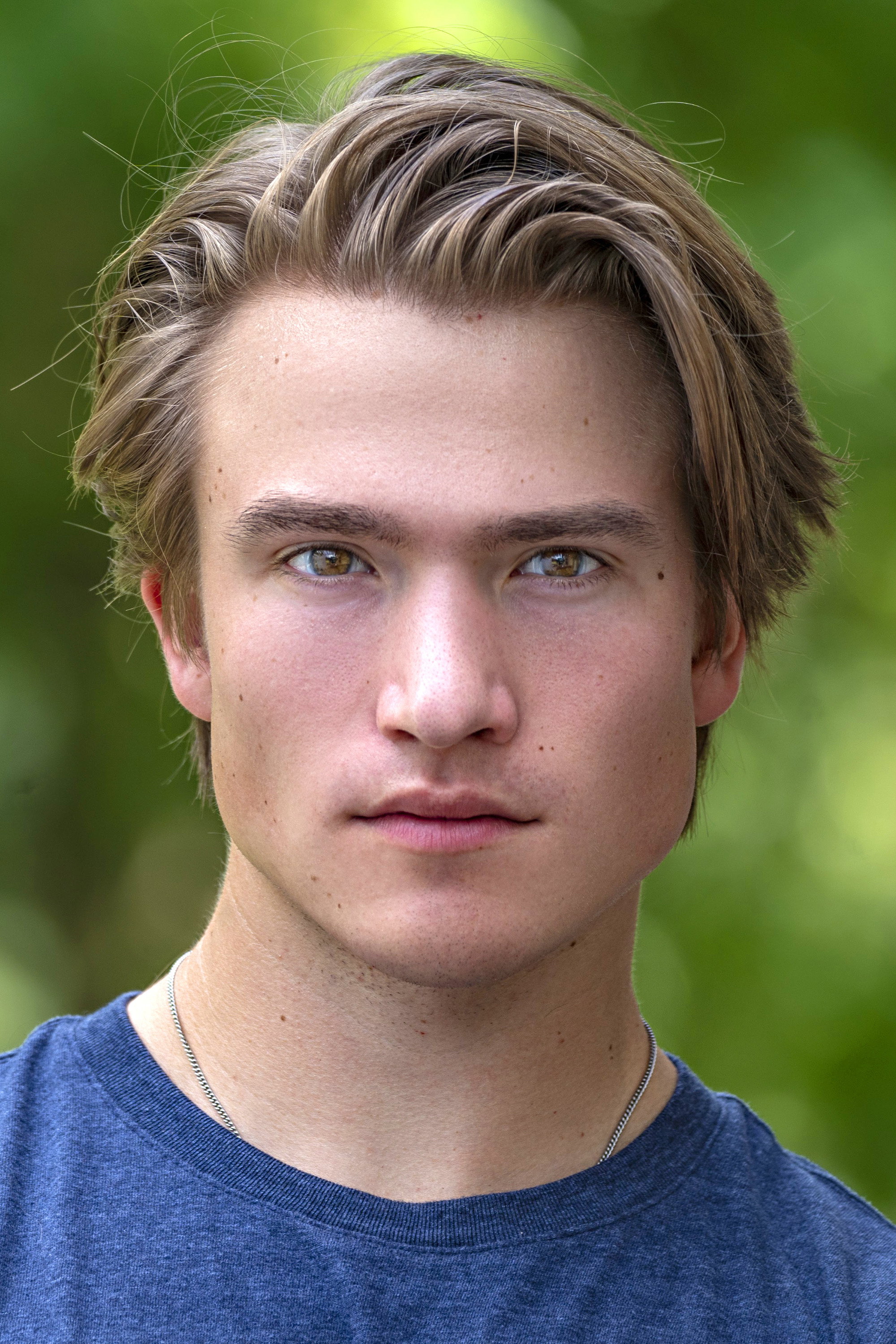 Jacob Kaufman as Finn in Heartbreak, Coffee, and A Pack of Cigarettes