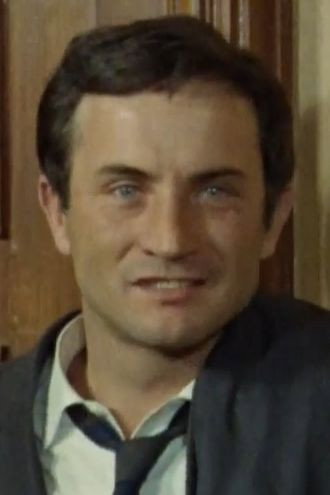 Jean-Claude Rolland as Pablo Sanchez in L'Espagnol