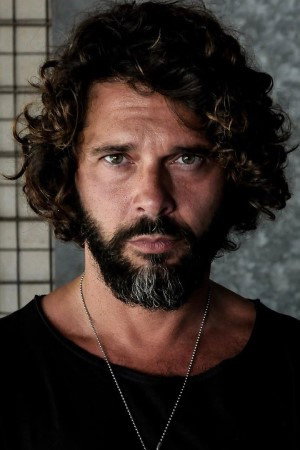 Luca Seta as Cosimo Albani in Love & Gelato