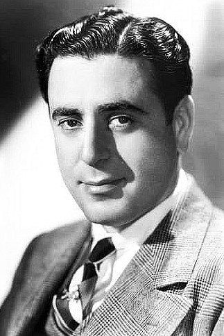 George Givot as Fernando Gómez in Fiesta