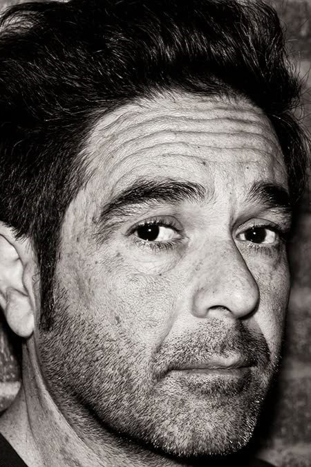 Kevin Pinassi as Chatty in Sally