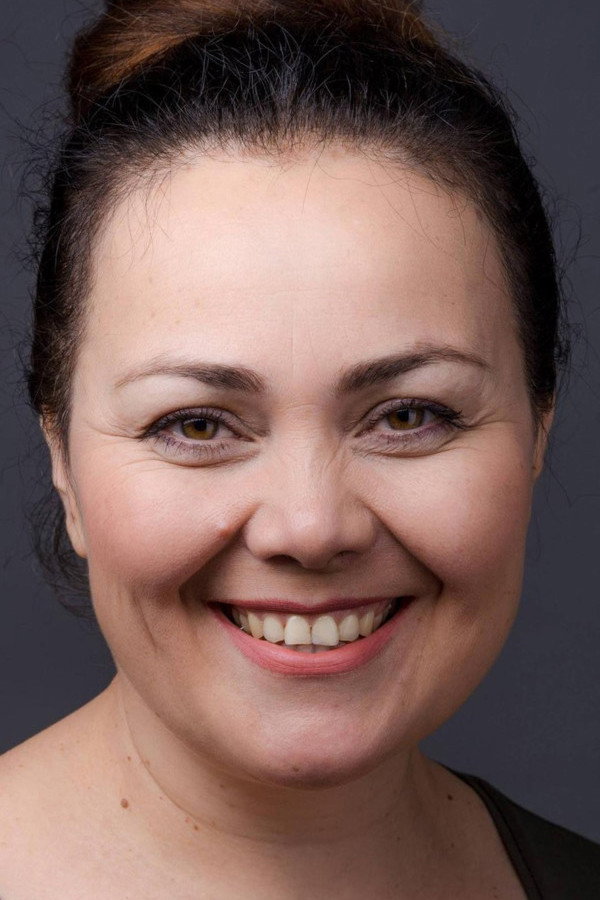 Anna Pukhova as Varvara in Карусель