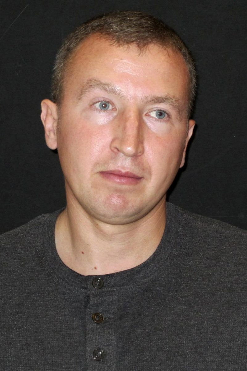 Валерий Борисов as санитар in Syndrome