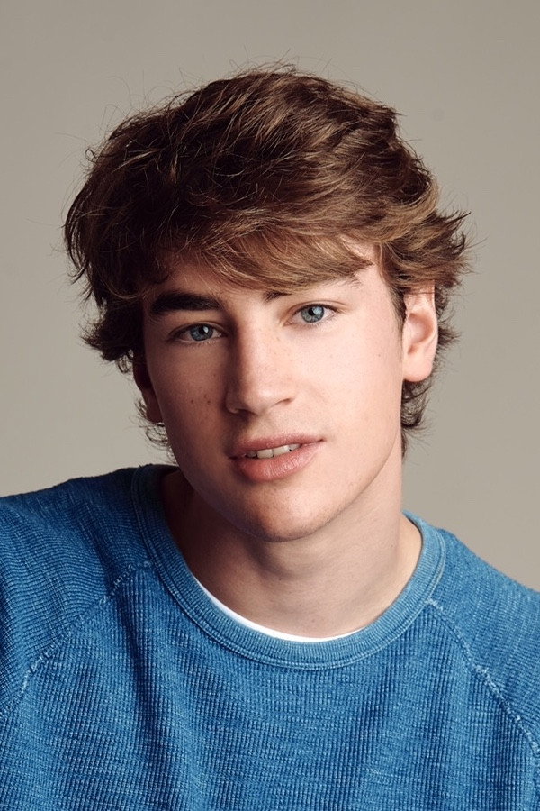 Isaac Kragten as Anthony in Mama's Little Murderer