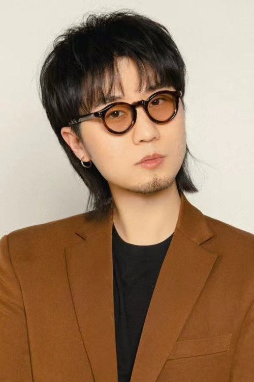 劉循子墨 as Mr. Liu in Shi Kong He Huo Ren