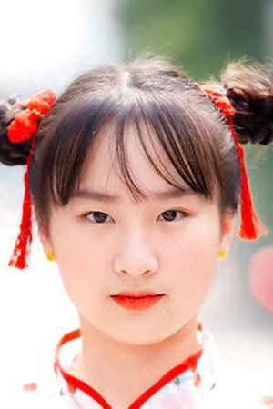 Warintorn Pahuyut as Sport girl in The Unclear Story