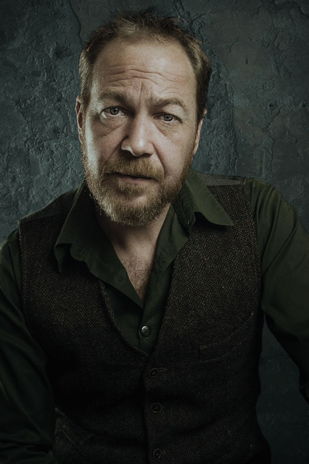 Ronald Beurms as Inspecteur Leitzburger in Les Gentils