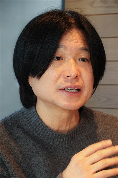 주진우 as Self in Candlelight Revolution