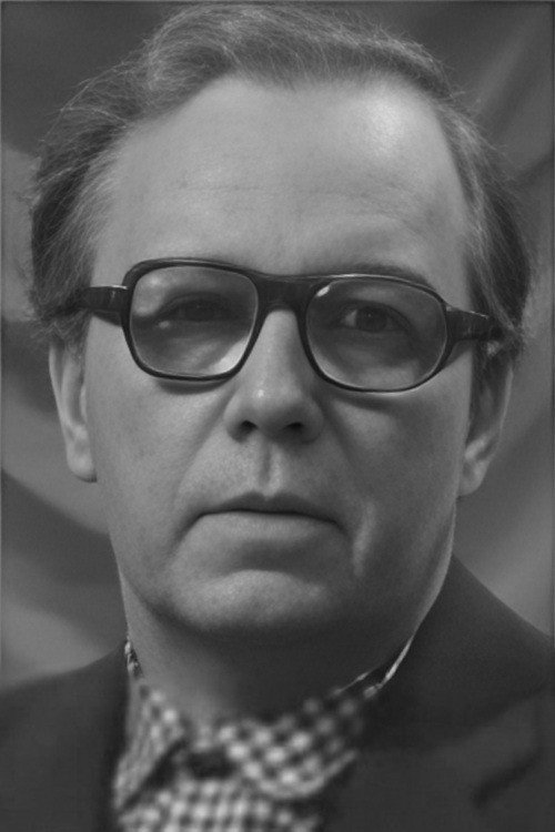 Роберт Спиричев as бомж in My mother is the snow maiden