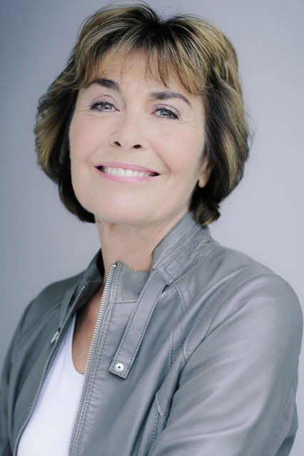 Thekla Carola Wied as Christine Roth in Collin