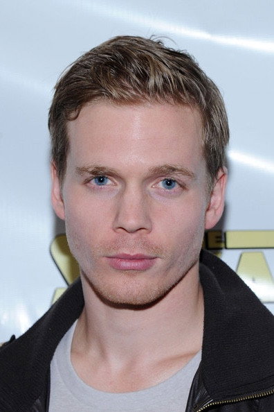 Tyler Elliot Burke as Boyd in Hostages
