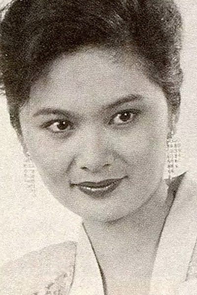 Han Yueqiao as Xiaoxuan's Mother in 睁开你的眼睛