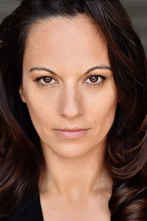 Laura Warner as Jessica in Shutout