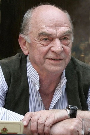 Bodrogi Gyula as Géza in Neither with You