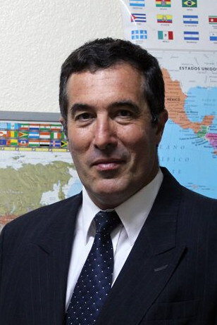 Marcelo Gullo as Self - Writer in Spain: The First Globalization