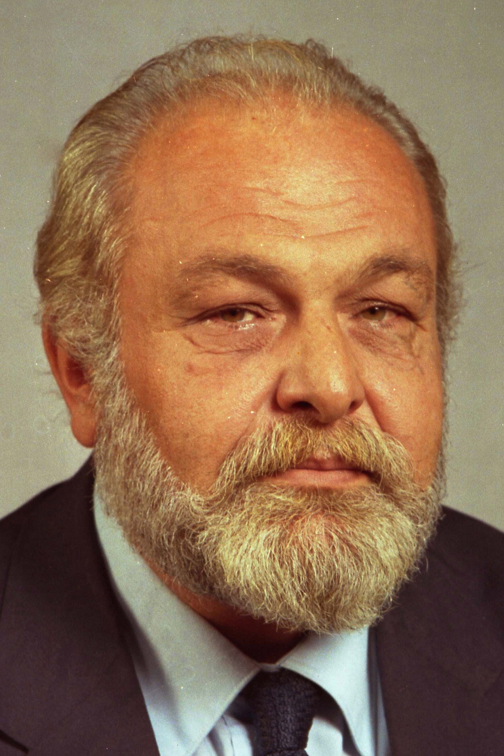 Aytaç Yörükaslan as Mümtaz Bey in Savcı