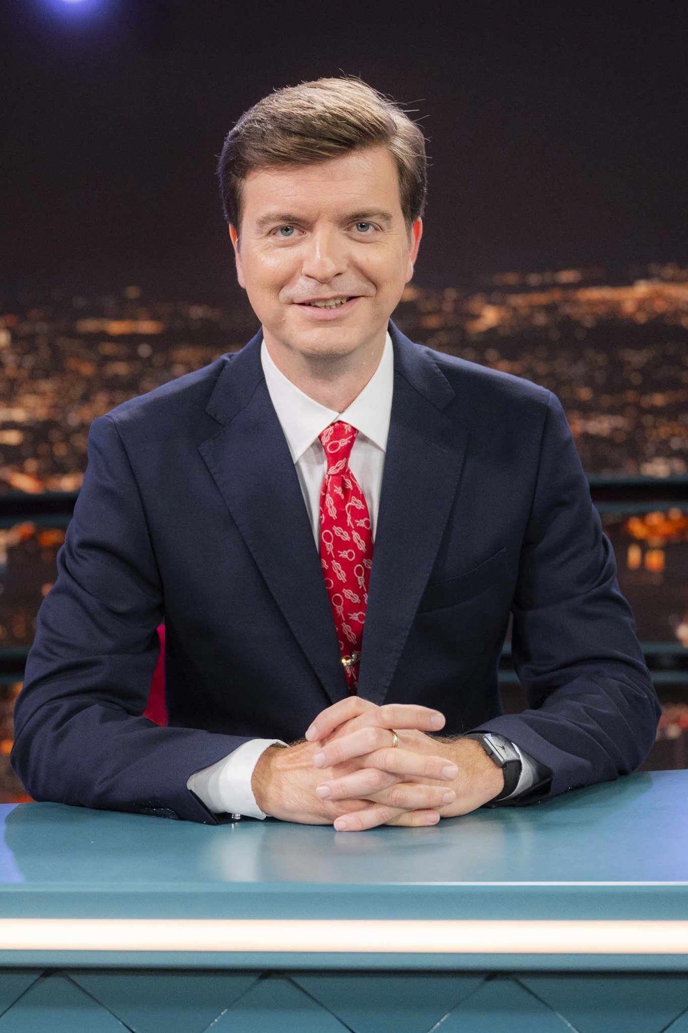 Marc Giró as Self - Host in Late Xou con Marc Giró