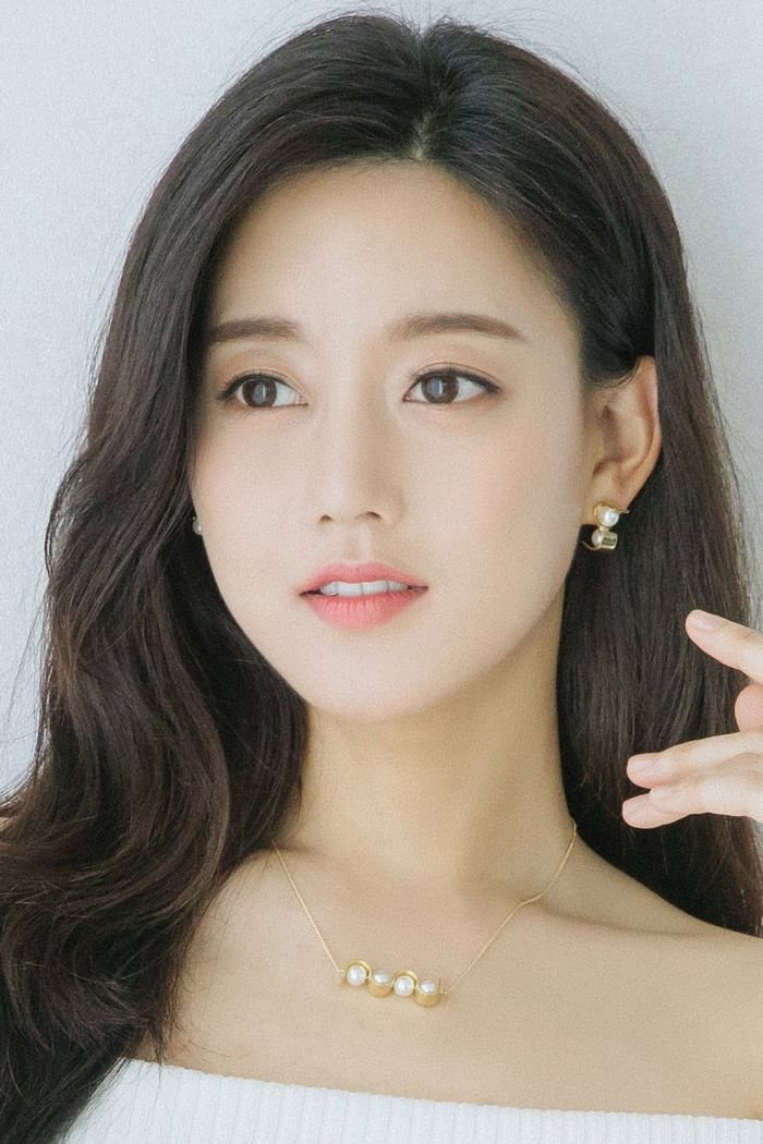 오승아 as Kang Ba Da in Vengeance of the Bride