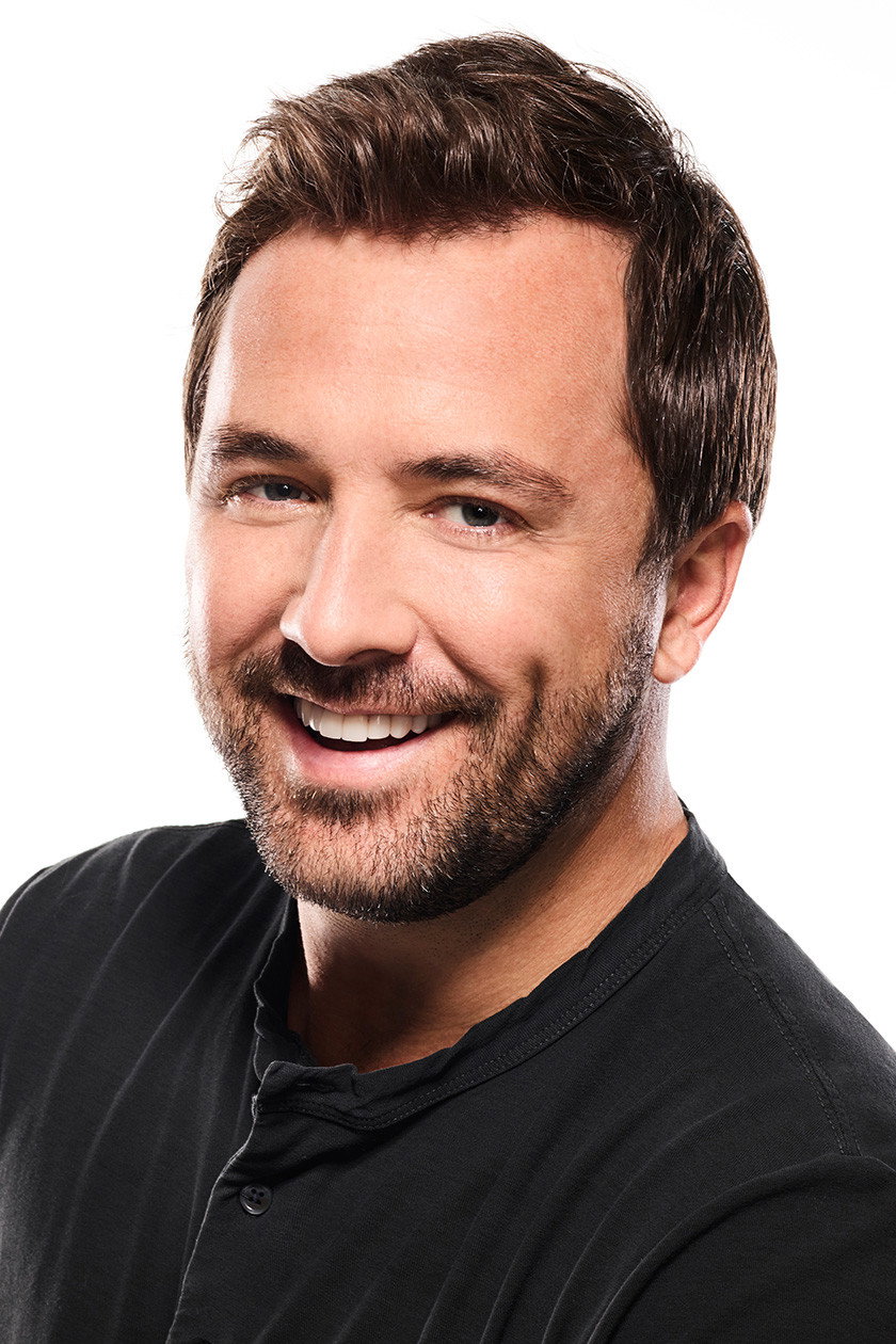 Darren McMullen as Jack London in Christmas on the Farm