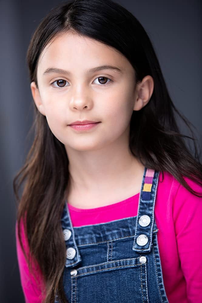 Skye Roberts as Kay Challis in Doom Patrol
