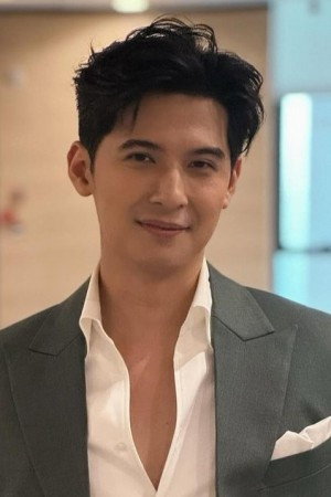 อติรุจ กิตติพัฒนะ as Khiao in Memory In The Letter