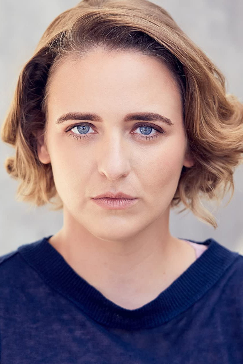 Lilly Nelson as Betty in Fix It In Post