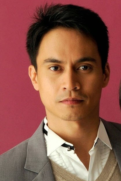 Arnold Reyes as Director Paul Fuentes in KontrAdiksyon