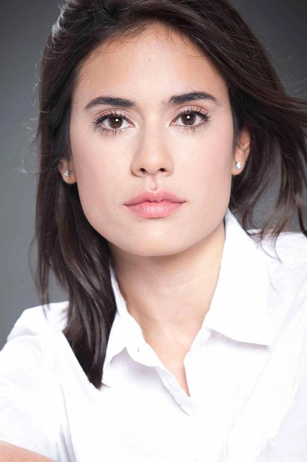 Carolina Ramírez as Rosario del Pilar Guerrero Santana in La hija del Mariachi