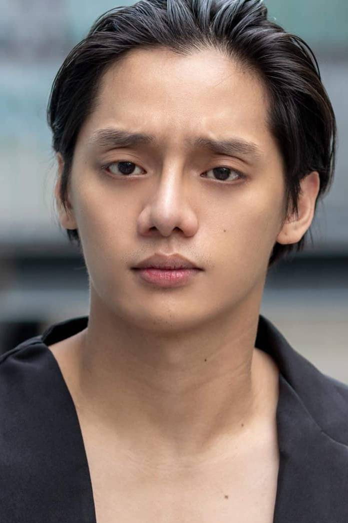 Aerol Carmelo as Lando in Huwad