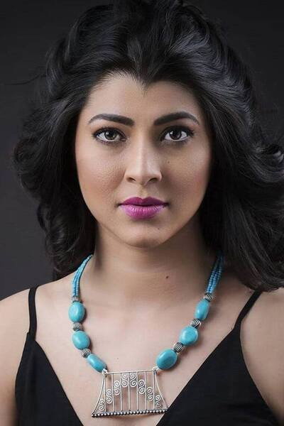 Tejaswini Pandit as Nima Mahajan in Samantar