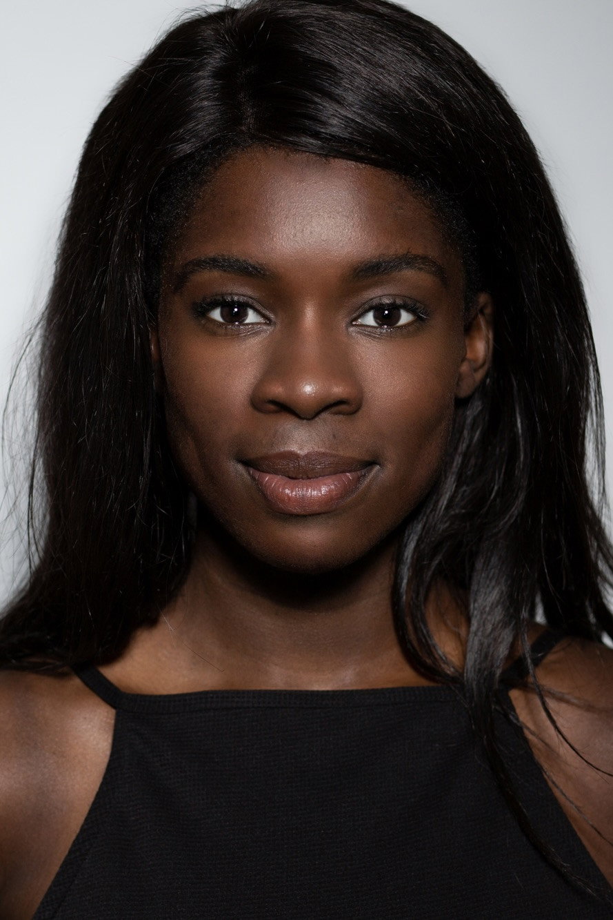 Faith Omole as Bisma in We Are Lady Parts