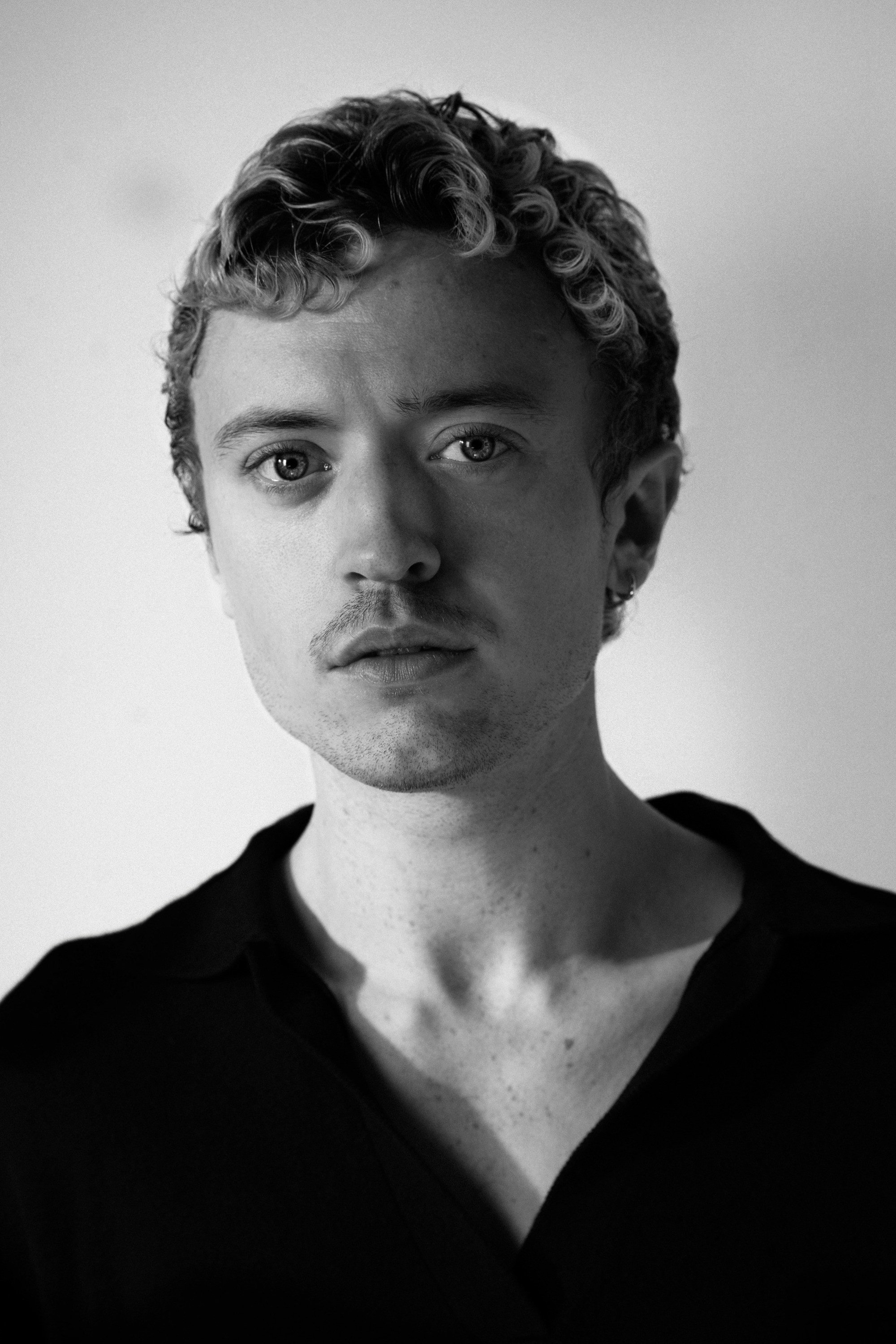 Connor Pullinger as Charlie in Bulldog
