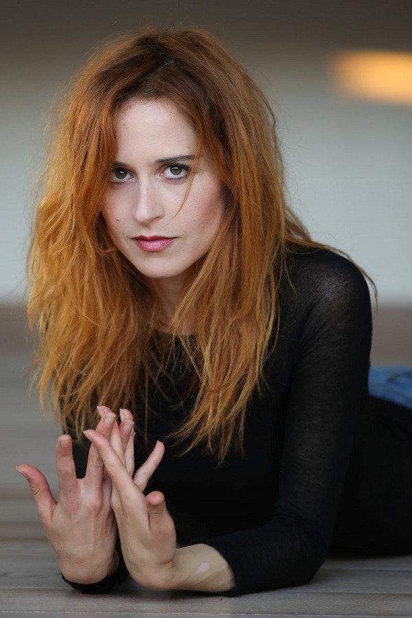 Valentina Cenni as Micol in You Can't Save Yourself Alone