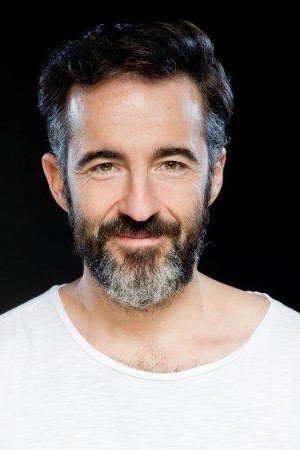 Pepe Ocio as Leo in The Return of Elias Urquijo