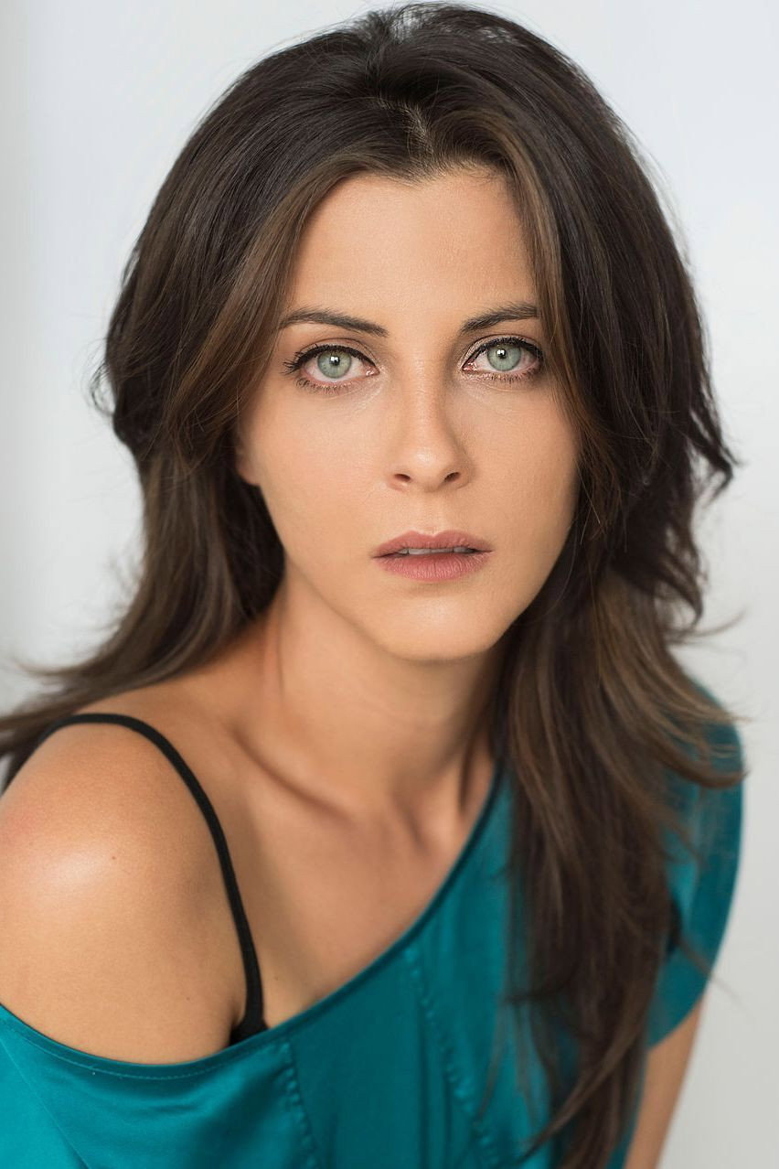 Jennifer Farrugia as Nicole in Sideboob
