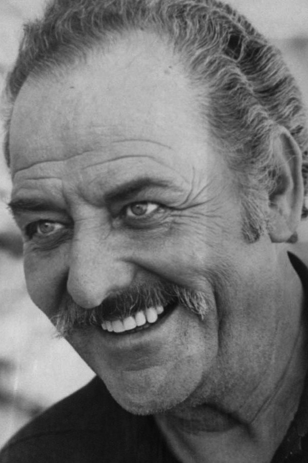 Alfonso Rojas as Lorme in Die Easy in Ghentar