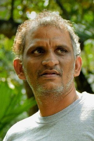 Hareesh Pengan as Pathrose in Chiri
