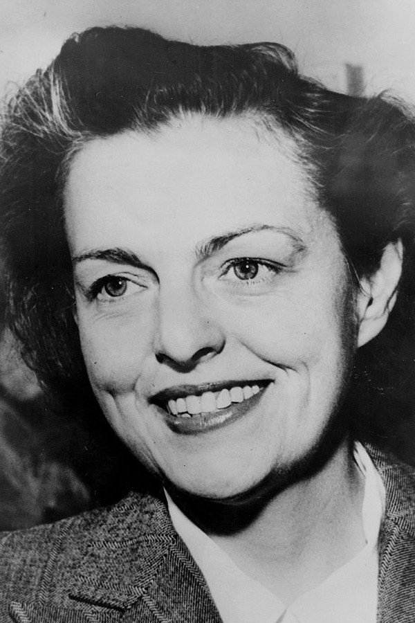 Helen Gahagan as Self (archive footage) in Nixon