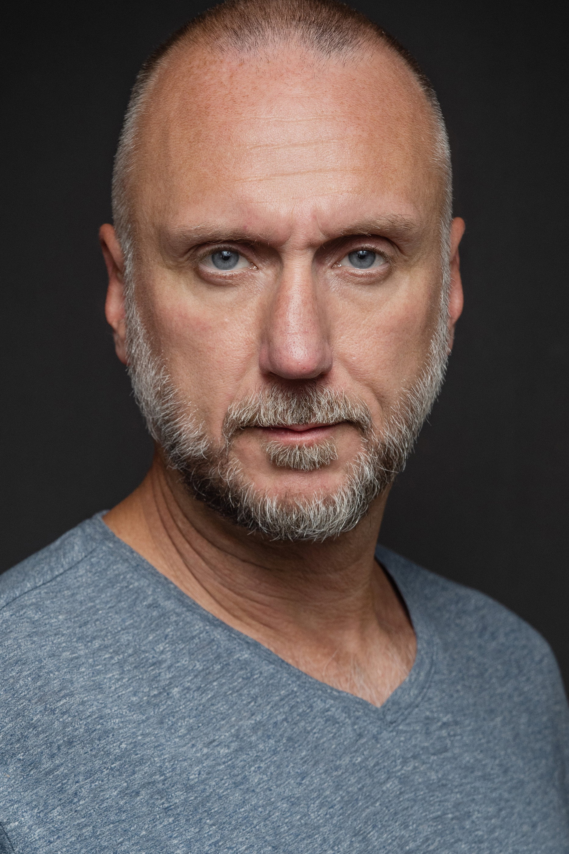 Zach Hanner as Rich in Dead Heist