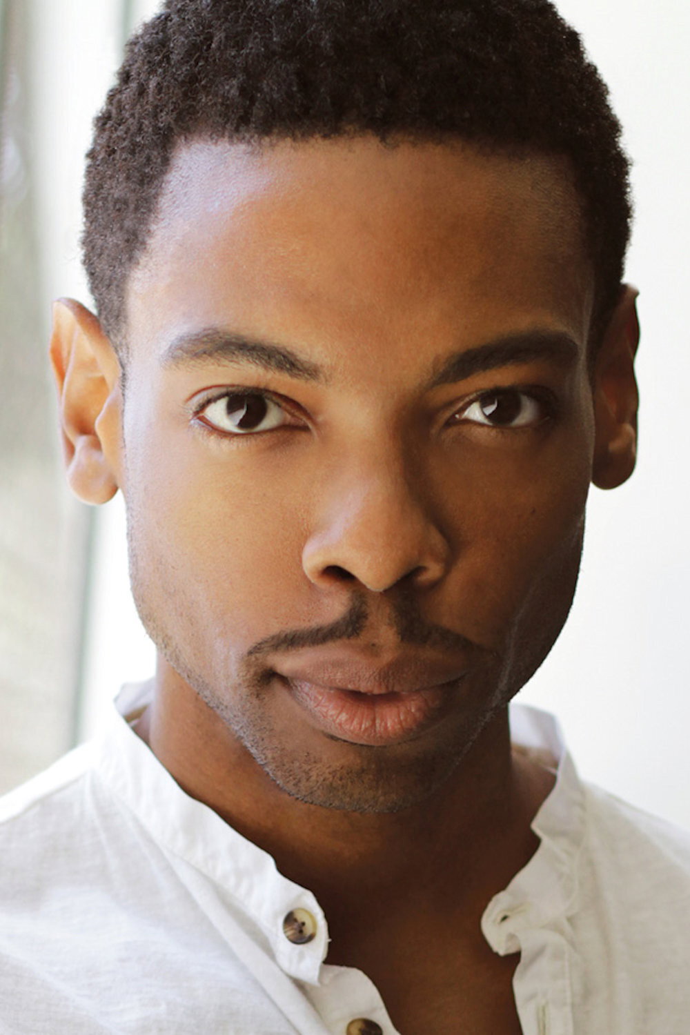Michael Benjamin Washington as Andrew in 100 Questions