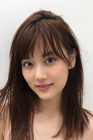 山下美月 as Ikemoto Mahiro in Eye Love You