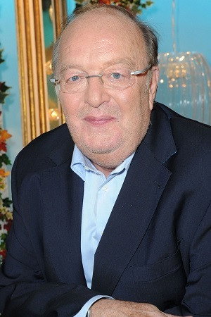 Bernard Mabille as Bernard in Le Cake aux olives