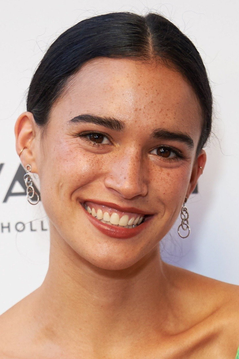 Emma Pasarow as Lilly in Kickstart My Heart