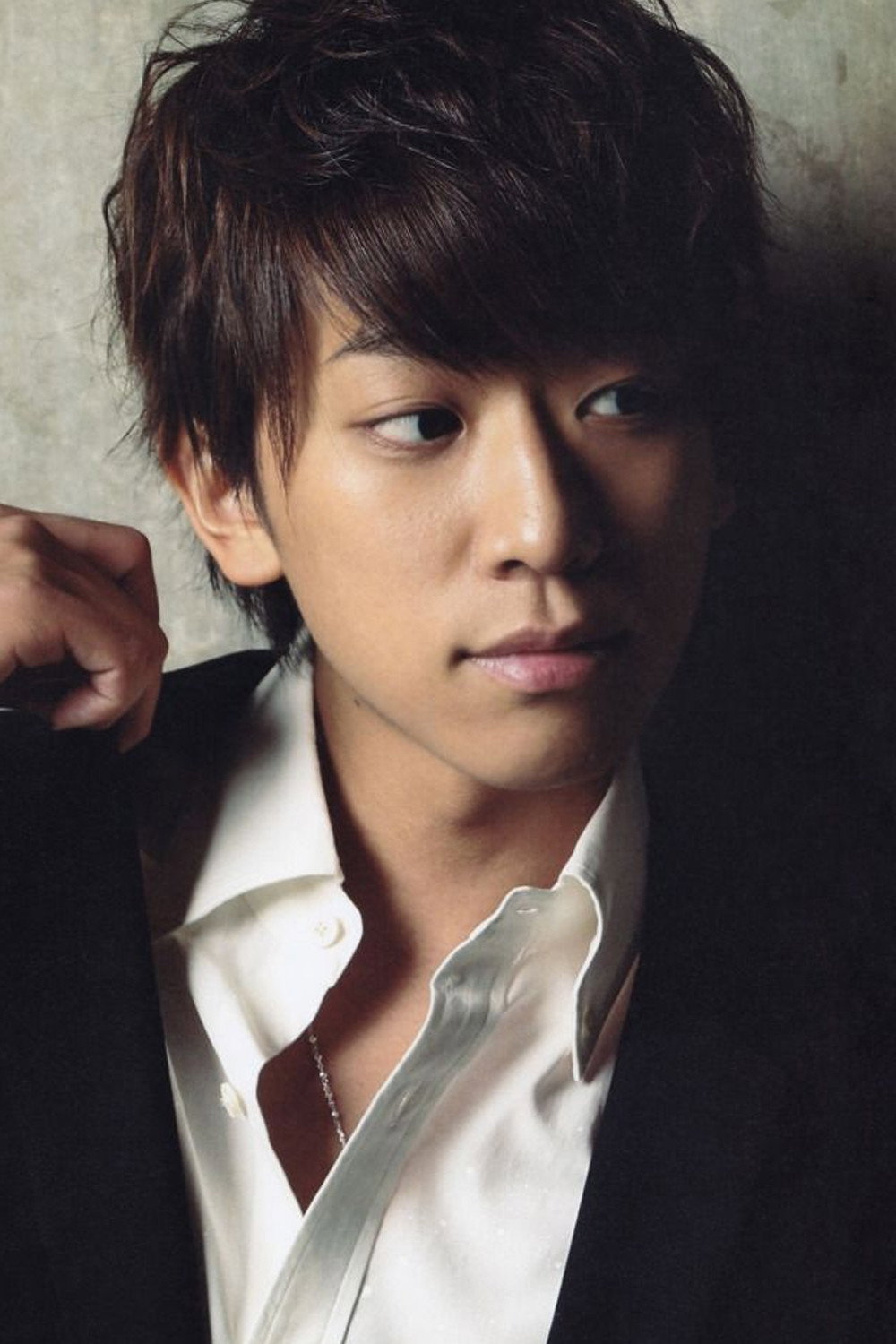 小山慶一郎 as Itsuki Suo in Important Witness Private Detective