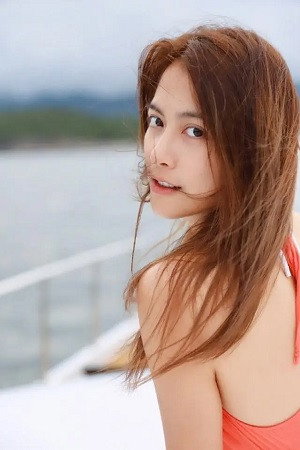 Kelly Chen Jia-li as Cat Chan in The Attorney