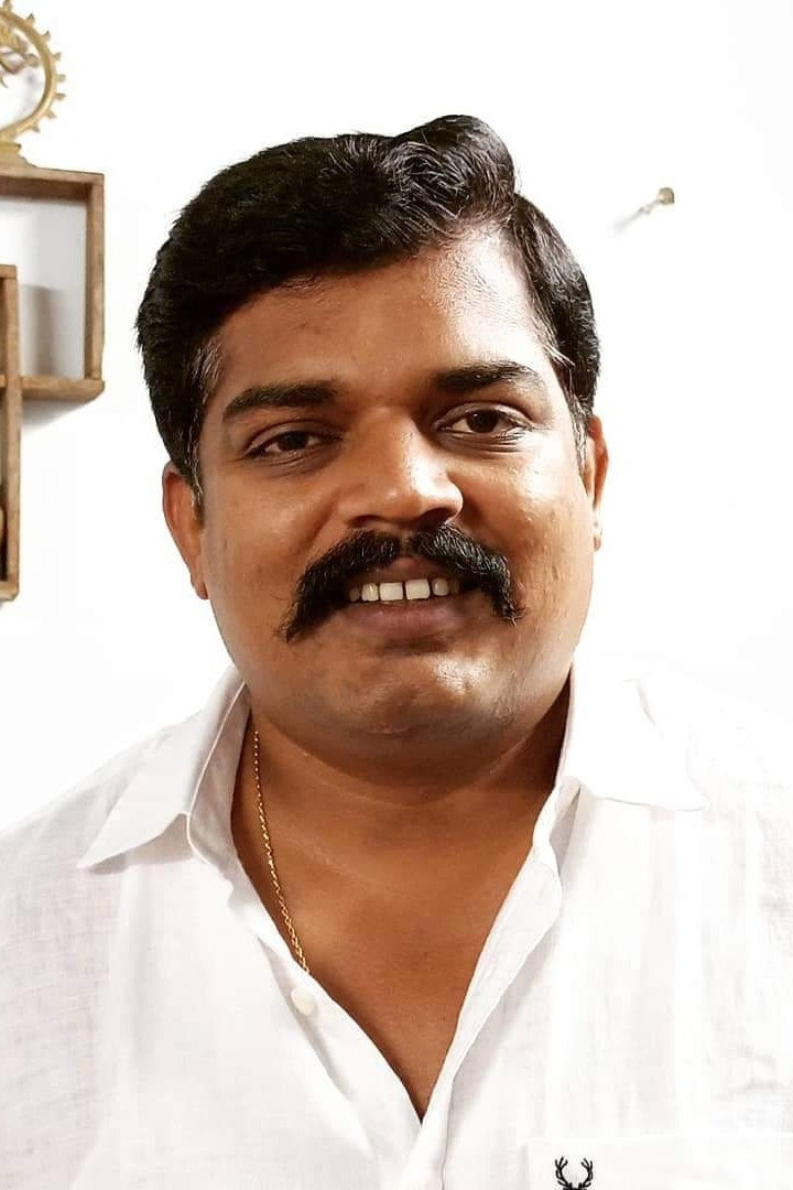 Pramod Shetty as Jambe in Kabzaa