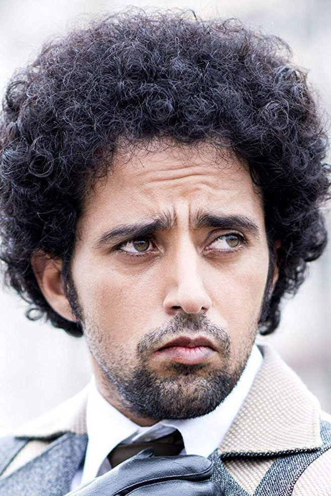 Anil Charanjeett as Sartaj in Booo: Sabki Phategi