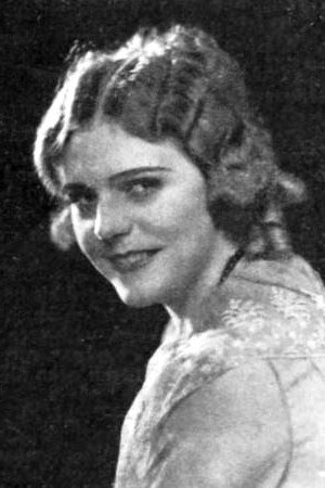 Dorothy Wood as Alice Carter in In the Days of Buffalo Bill